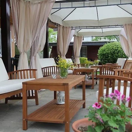 Anchor 3* سينيموريتس