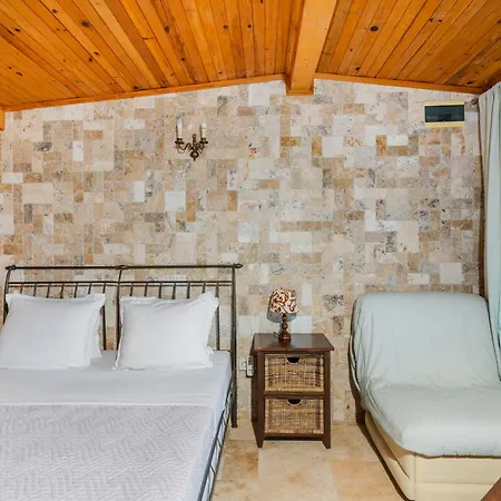 Anchor 3* سينيموريتس