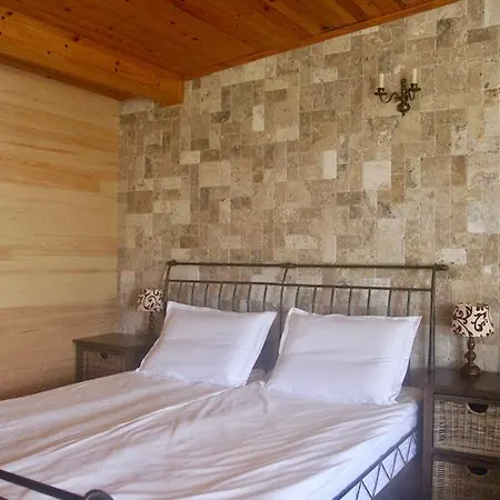 Anchor 3* سينيموريتس