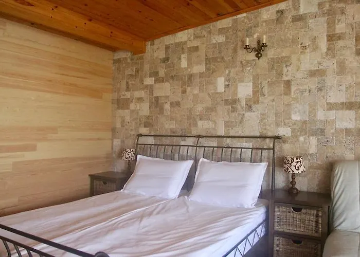 Anchor 3* Szinemorec